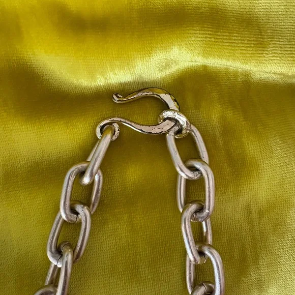 Lapis stone necklace with gold chain - Picture 3 of 8